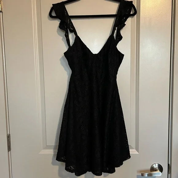 Lulus Tie-Back Black Lace Dress - Picture 3 of 6